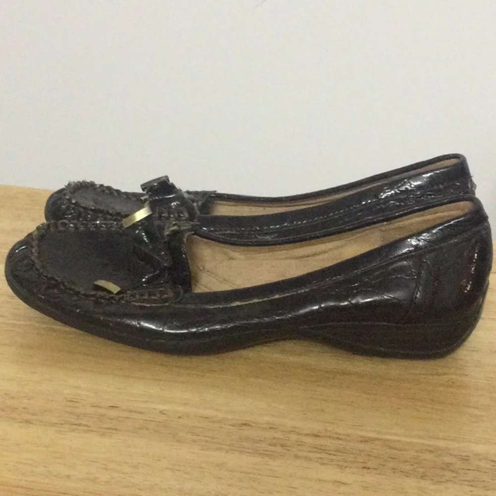 🌞 Naturalizer Brown Gator Croc embossed preppy loafers women size 8